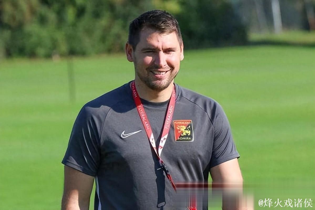 黑尔默斯看好床单军团晋级八强，“小蜘蛛”的期